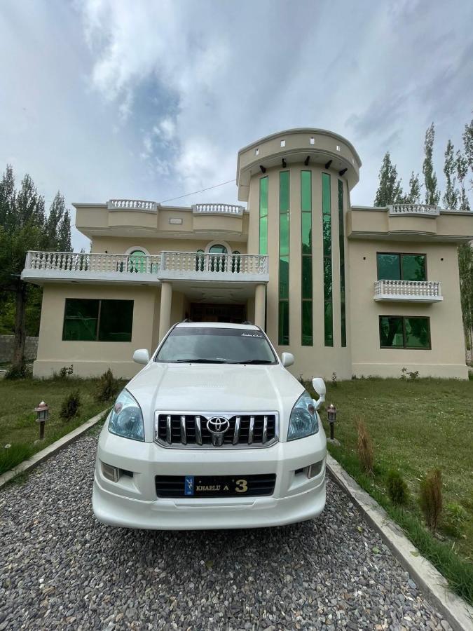 Skardu Saraye Hotel & Resort Экстерьер фото